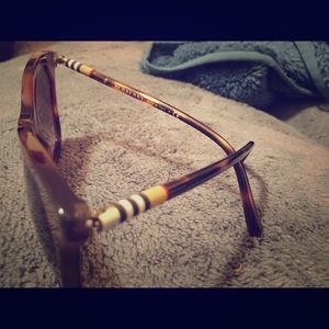 Burberry sunglasses